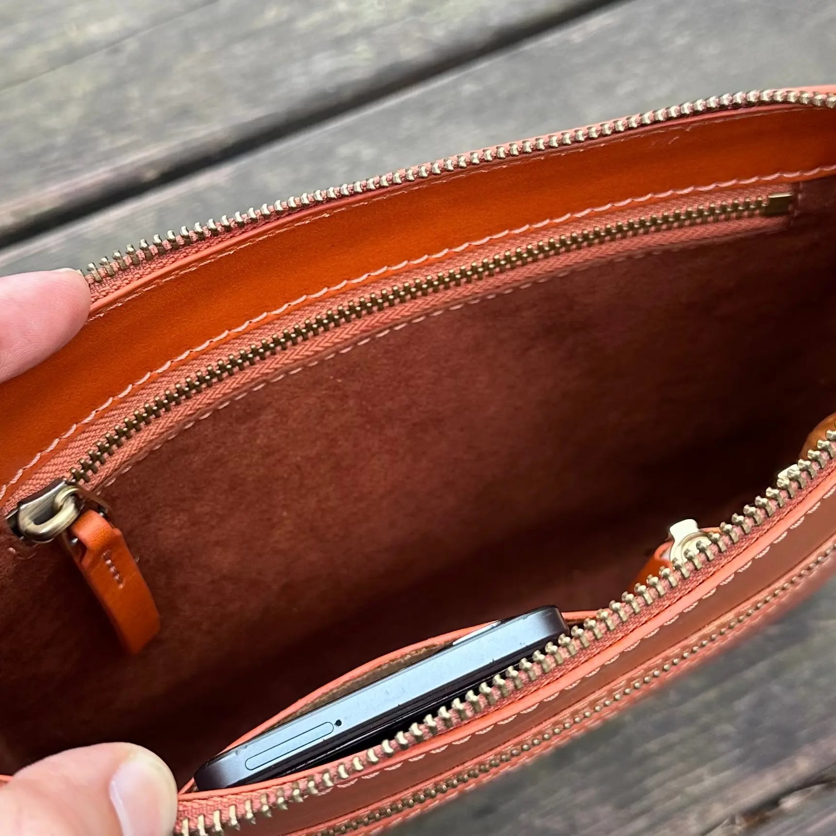 "Andaç" Lüks Hakiki Deri Çanta / Anahtarlık Hediye Kargo, İsim Kazıma, Hediye Paketi Ücretsiz !