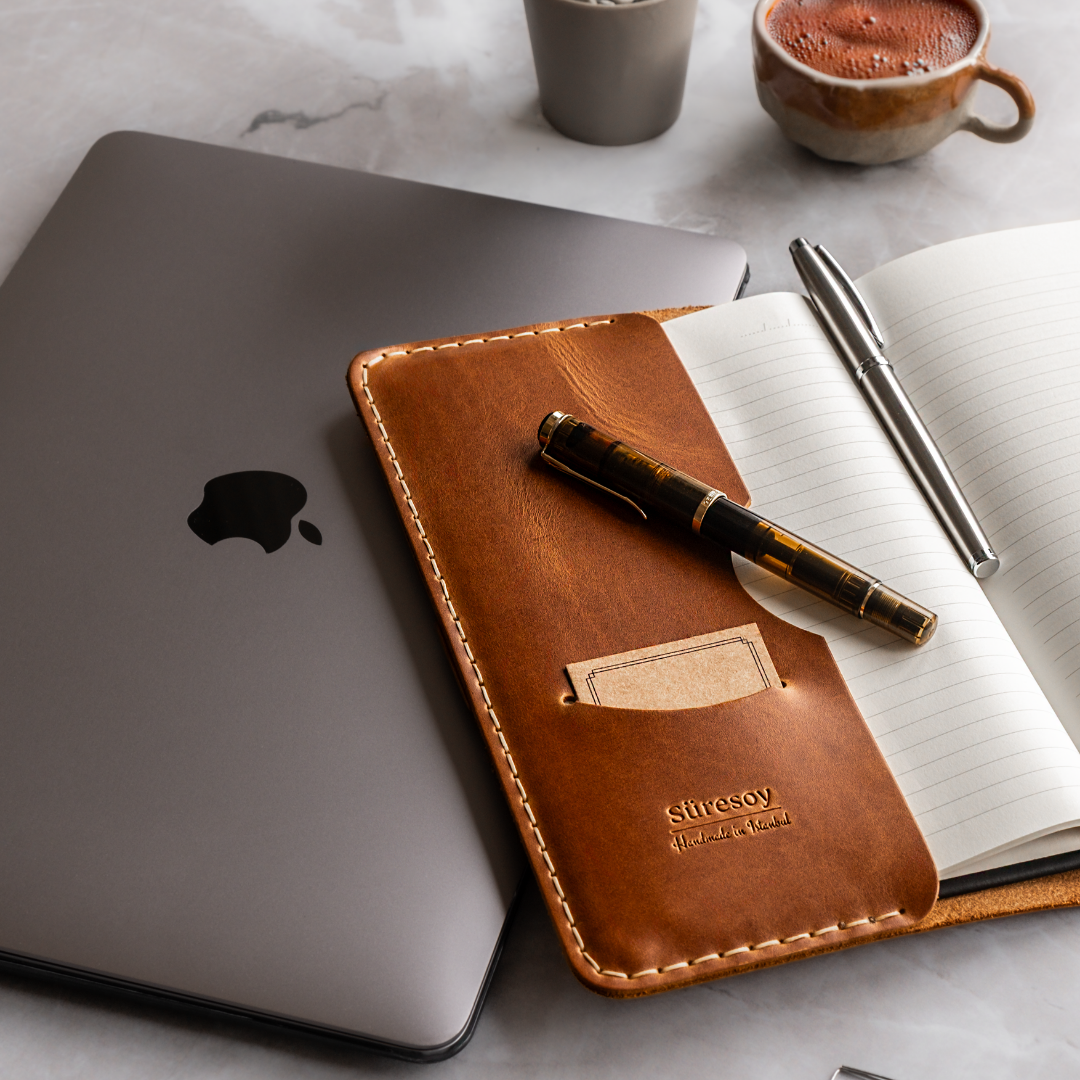 "Talu" Lüks Hakiki Deri A5 Defter Kılıfı / Çizgili Defter, Ayraç ve Anahtarlık Hediye