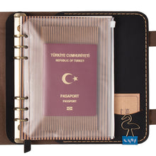 Görseli Galeri görüntüleyiciye yükleyin, &quot;Parla A5 Pro-Chocolate🍫&quot; Lüks Hakiki Deri Organizer / Çizgili Bloknot, İsim Yazma, Şık Hediye Paketi, Ayraç, Anahtarlık ve Kargo Ücretsiz !
