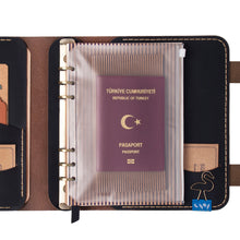 Görseli Galeri görüntüleyiciye yükleyin, &quot;Güneri A5 Pro - Chocolate🍫&quot; Lüks Hakiki Deri Organizer / Çizgili Bloknot, İsim Yazma, Şık Hediye Paketi, Ayraç, Anahtarlık ve Kargo Ücretsiz !
