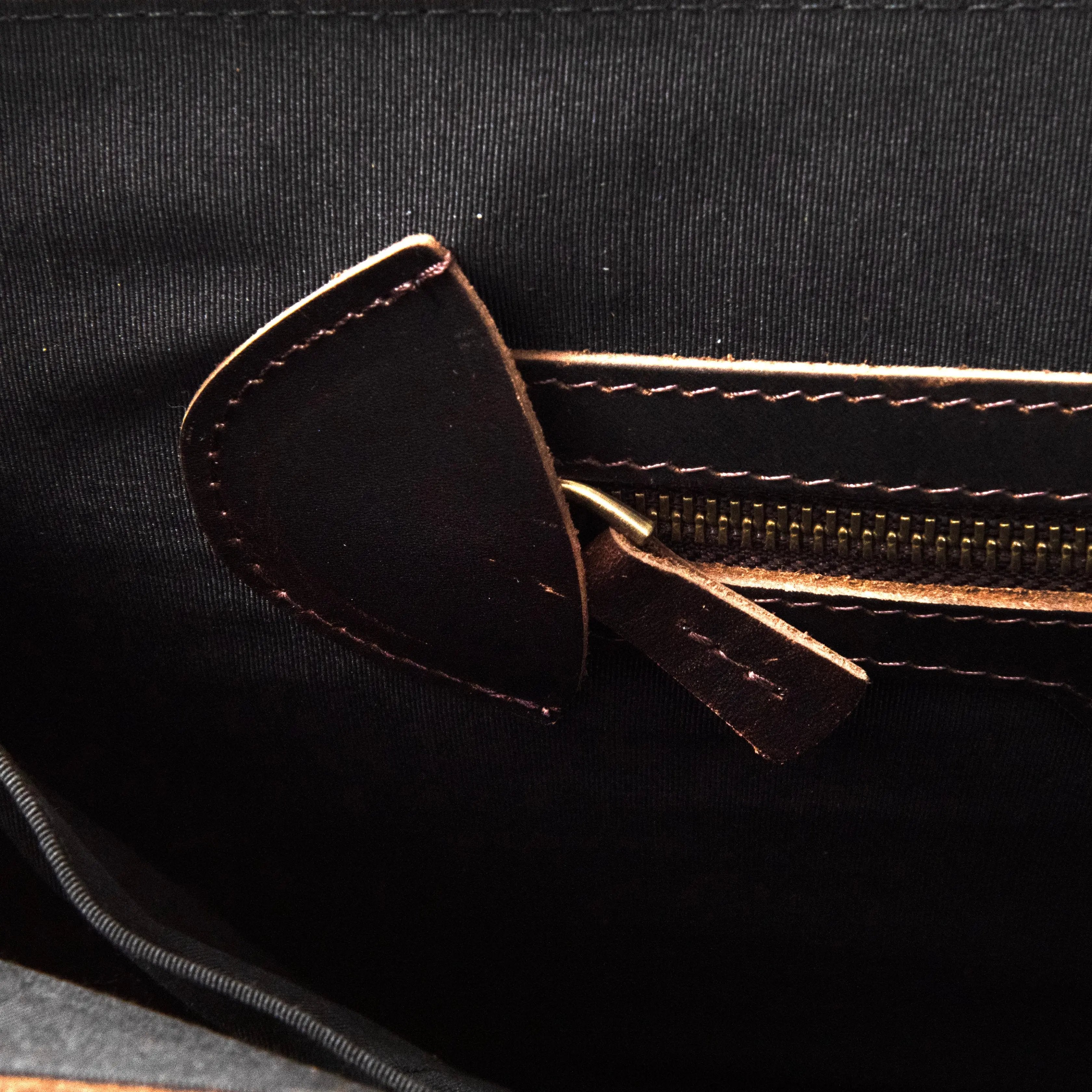 "Temur XL - Chocolate🍫" Lüks Evrak Çantası / Anahtarlık Hediye Kargo, İsim Kazıma, Hediye Paketi Ücretsiz !