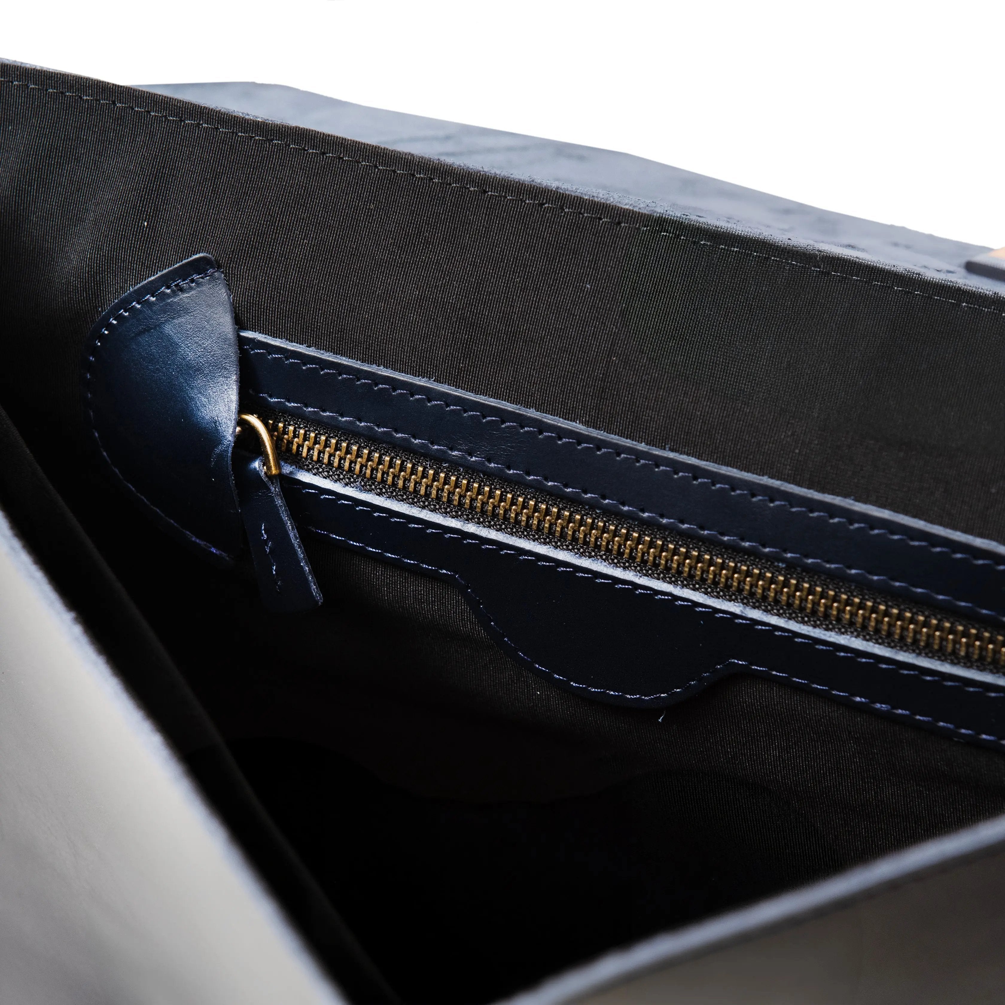 "Temur XL - Lacivert" Lüks Evrak Çantası / Anahtarlık Hediye Kargo, İsim Kazıma, Hediye Paketi Ücretsiz !