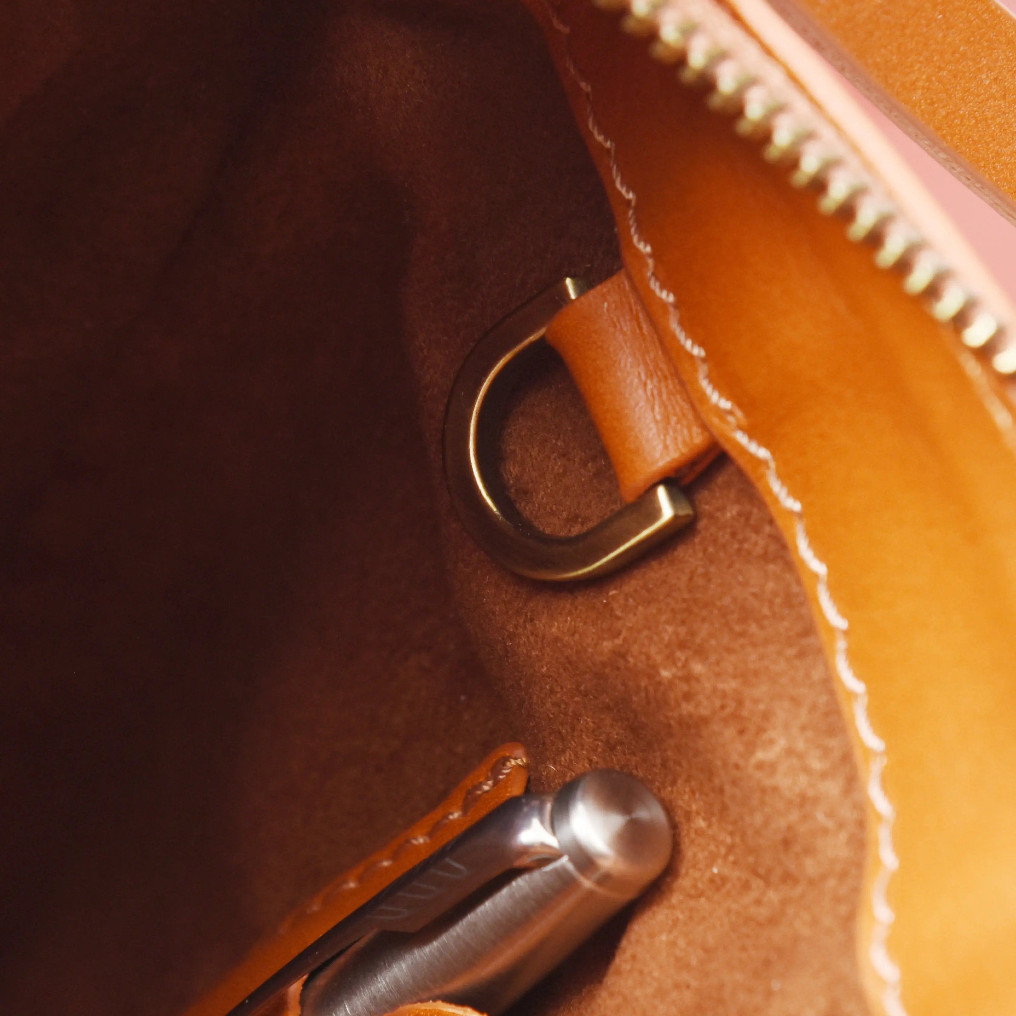 "Andaç" Lüks Hakiki Deri Çanta / Anahtarlık Hediye Kargo, İsim Kazıma, Hediye Paketi Ücretsiz !